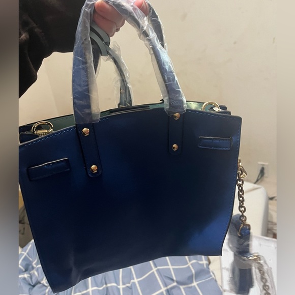 Just fab blue purse - Picture 3 of 4